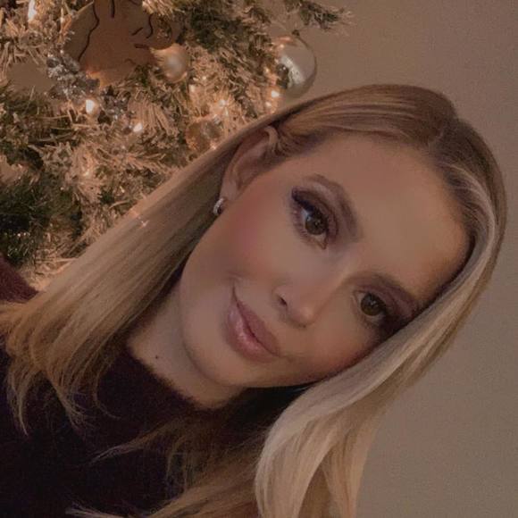 amandalacomb877